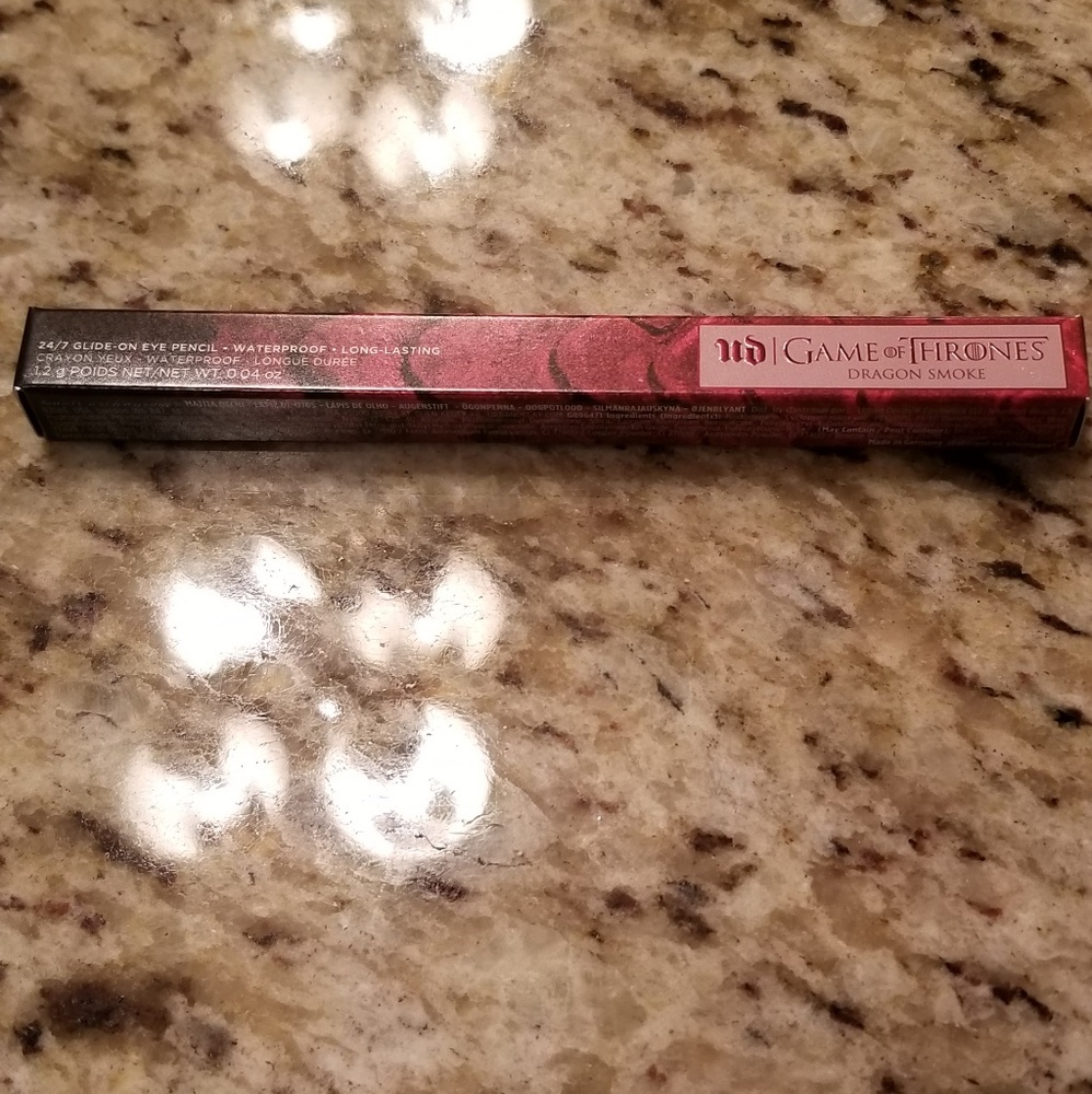 Urban Decay Eyeliner Game of Thrones Dragon Smoke